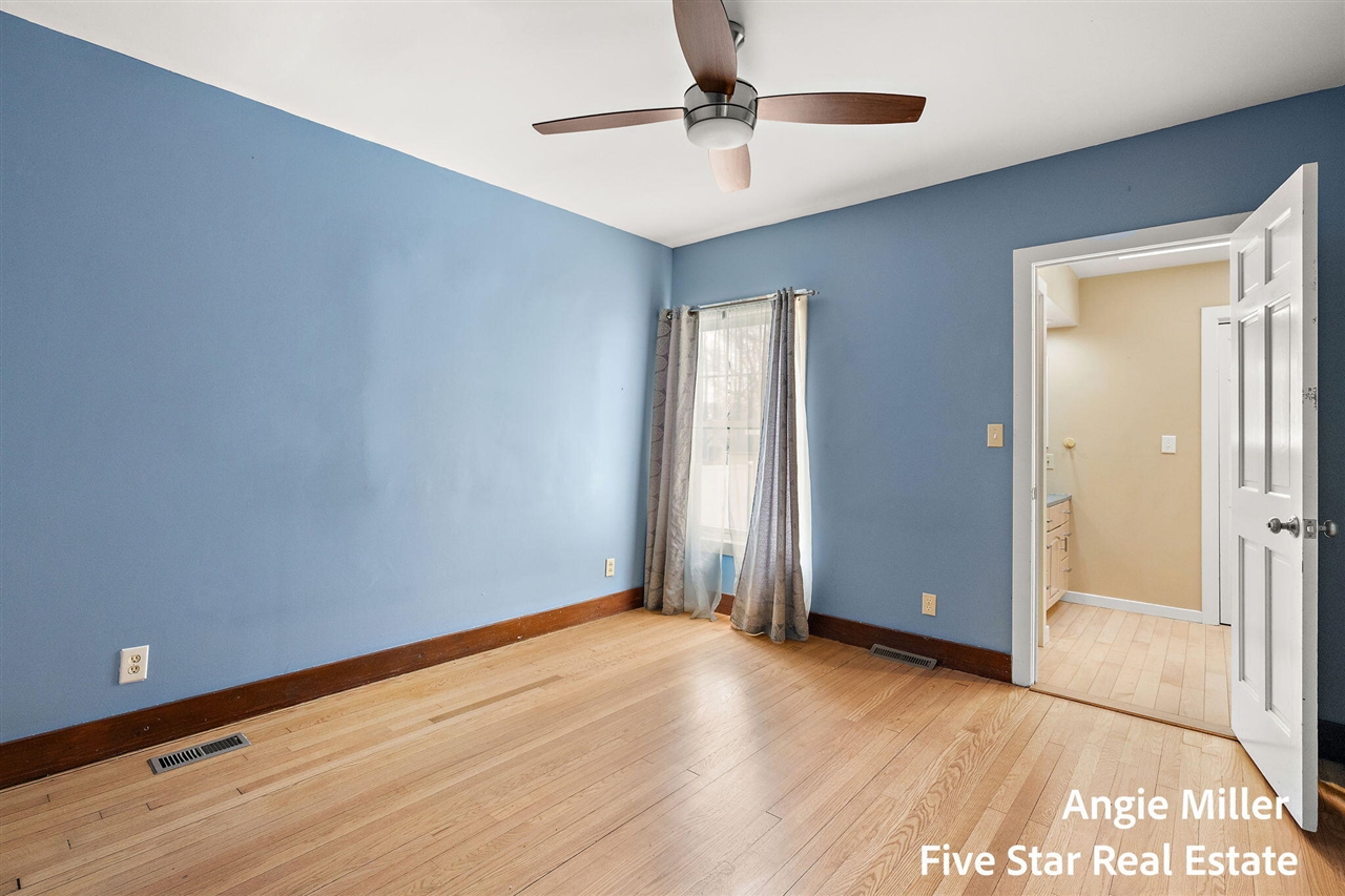 211 Williams Street, Spring Lake, MI, 49456-1912