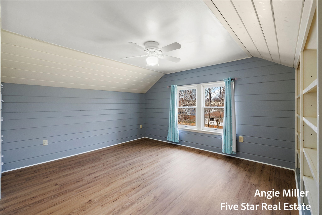 211 Williams Street, Spring Lake, MI, 49456-1912