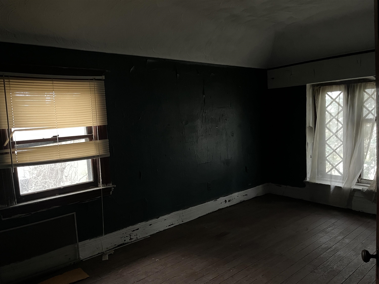 5947 Vermont Street, Detroit, MI, 48208-1612