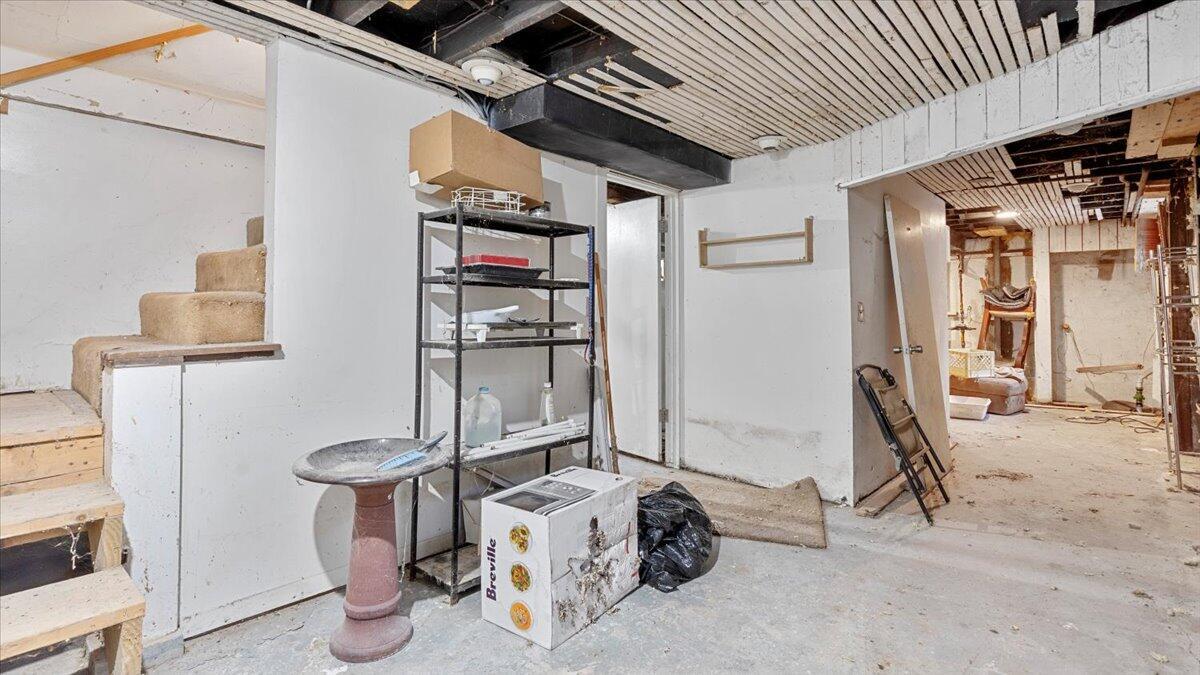 1307 Lutz Avenue, Ann Arbor, MI, 48103-4617