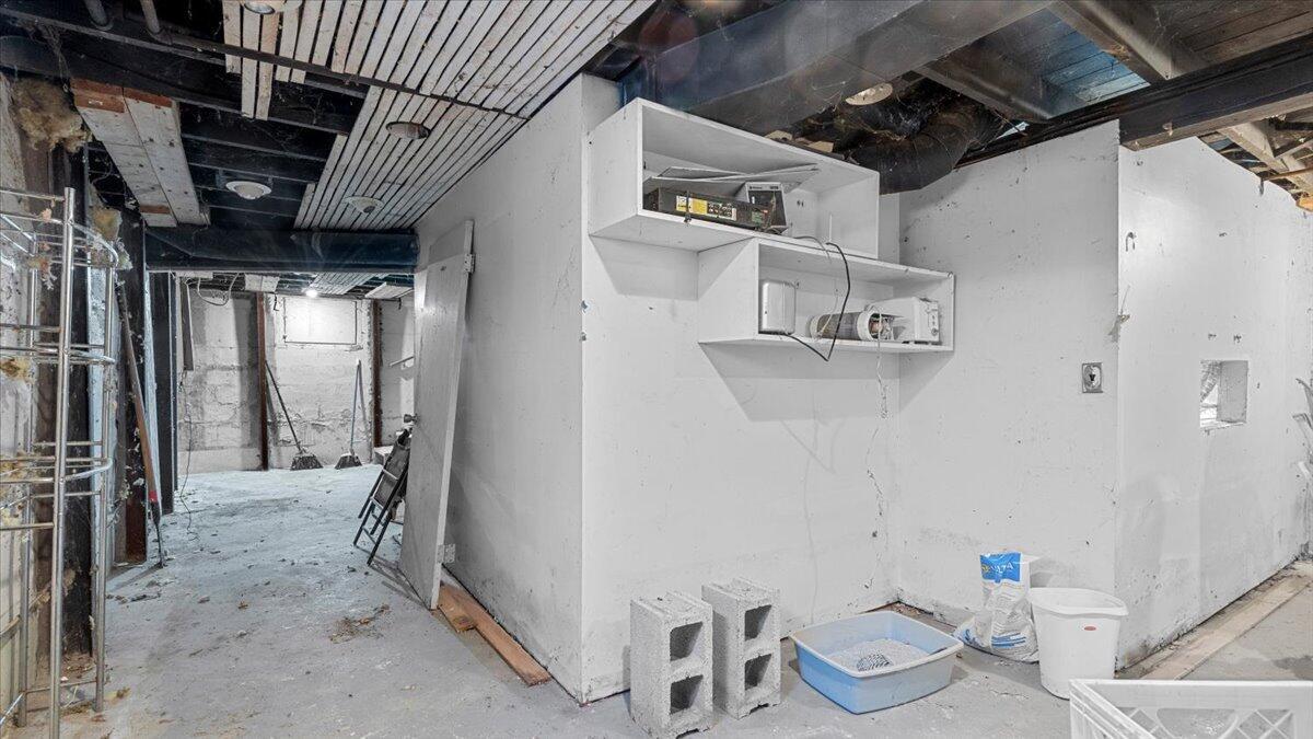 1307 Lutz Avenue, Ann Arbor, MI, 48103-4617