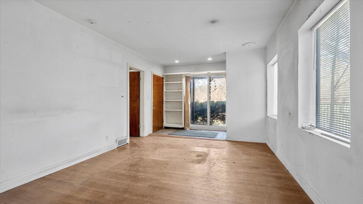 1307 Lutz Avenue, Ann Arbor, MI, 48103-4617