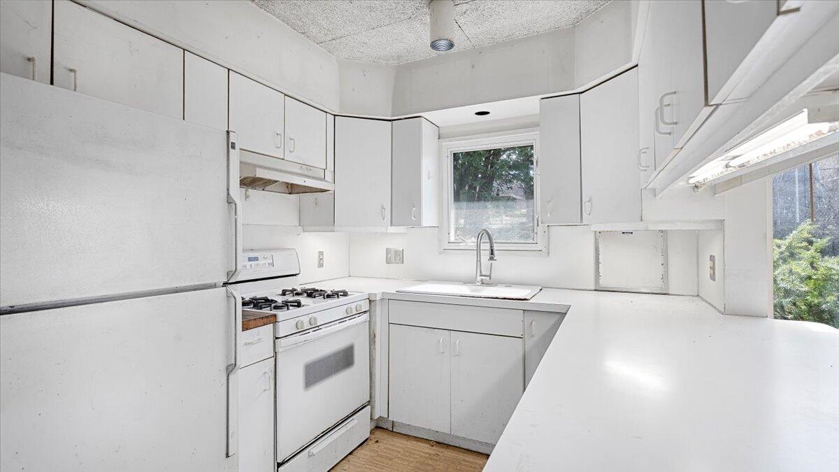 1307 Lutz Avenue, Ann Arbor, MI, 48103-4617