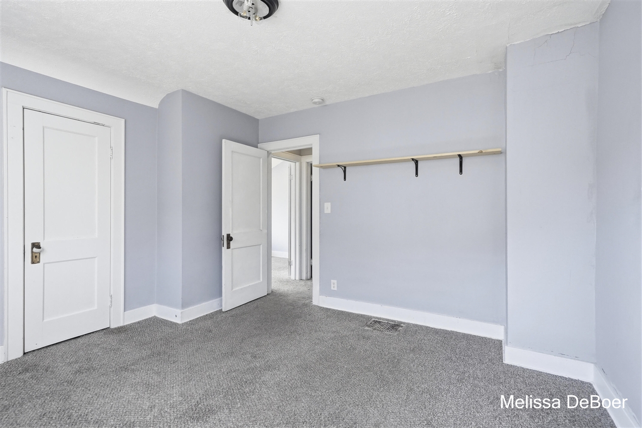 441 Delaware Street, Grand Rapids, MI, 49507-1225