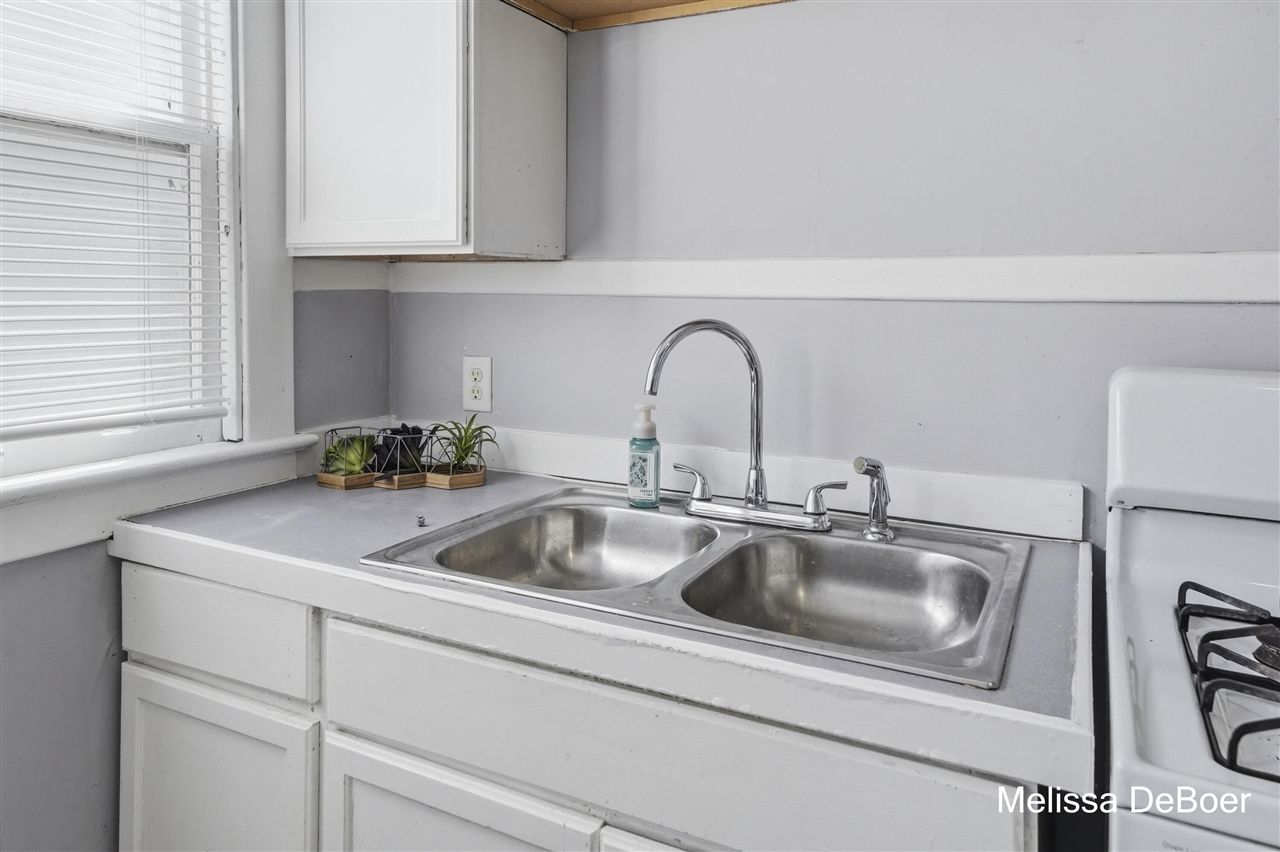 441 Delaware Street, Grand Rapids, MI, 49507-1225