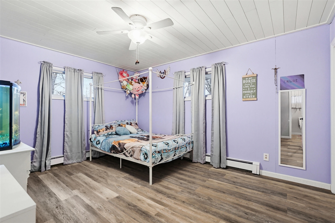 4090 Matthews Road, Charlotte, MI, 48813-8146