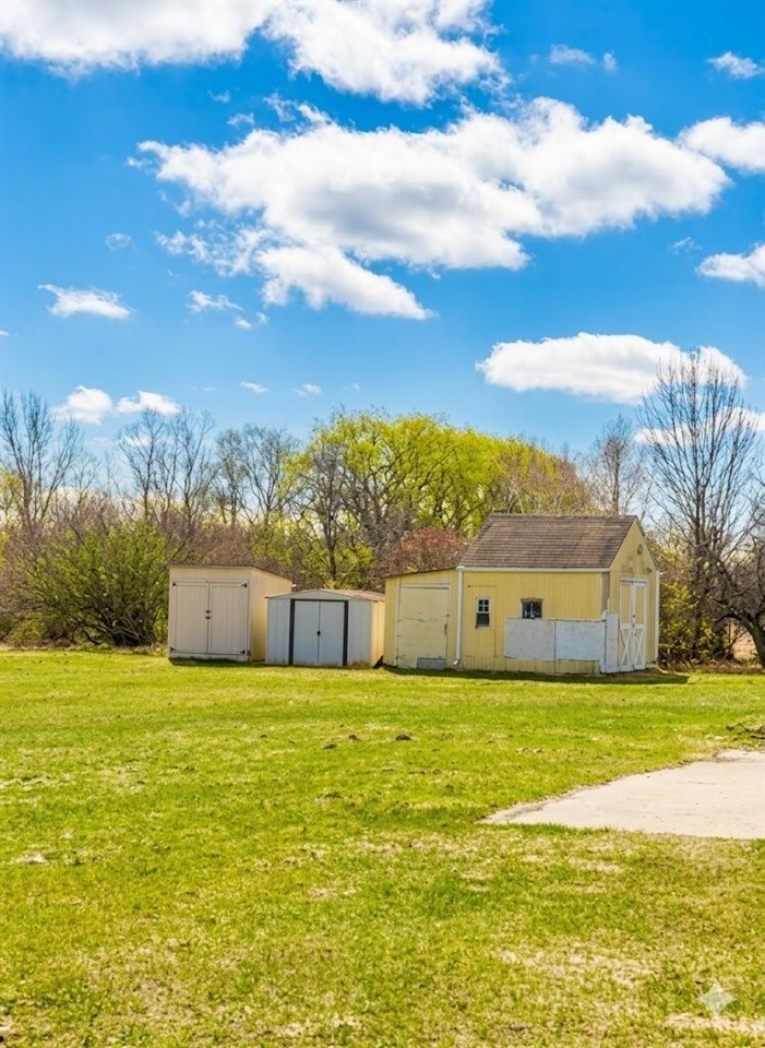 6524 N 96th Avenue, Hart, MI, 49420-8181