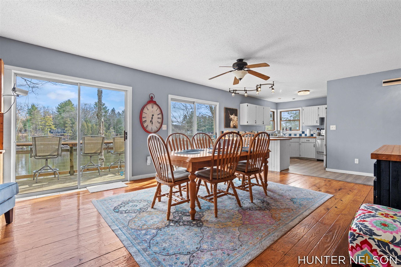 4600 S Teal Lane, Newaygo, MI, 49337-8725