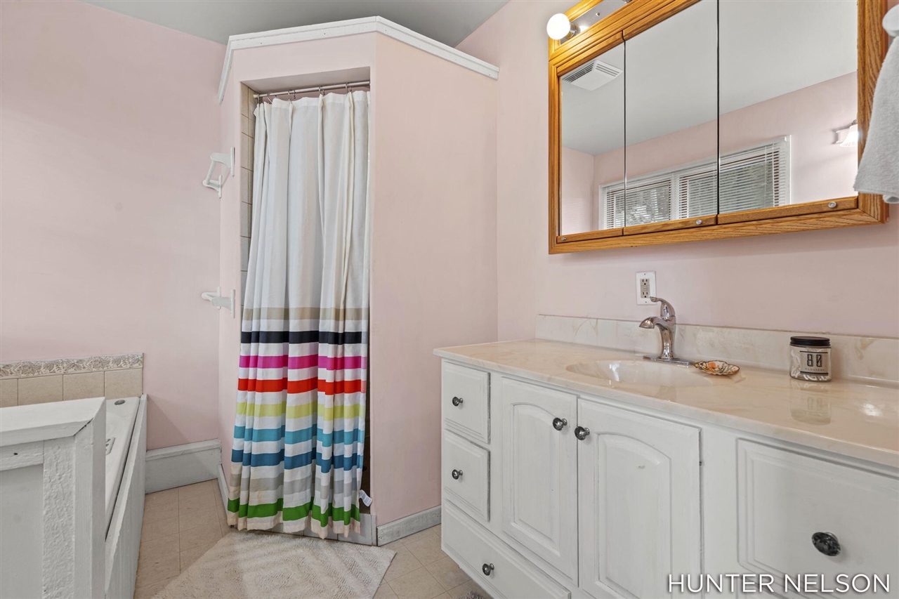 4600 S Teal Lane, Newaygo, MI, 49337-8725