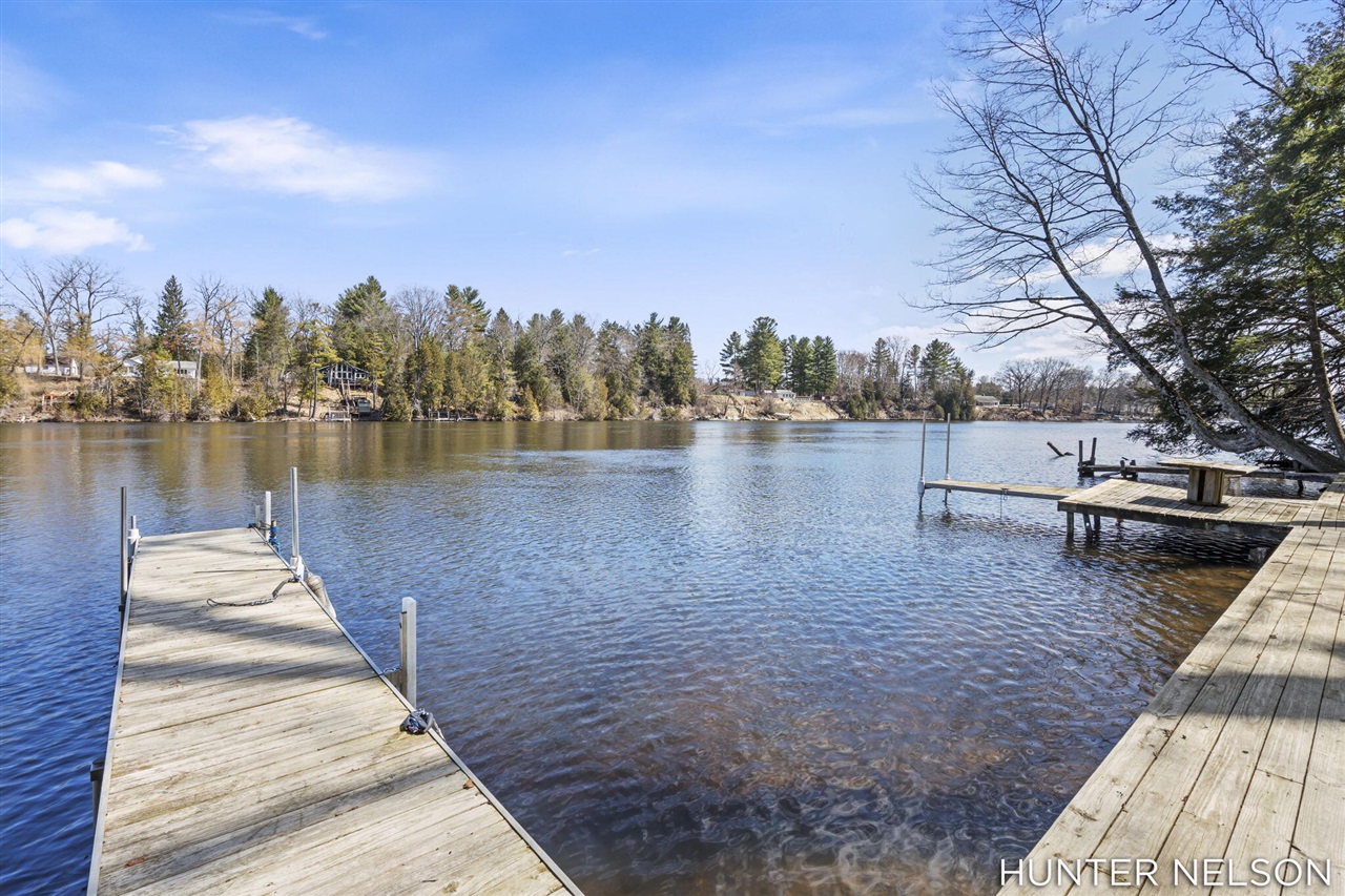 4600 S Teal Lane, Newaygo, MI, 49337-8725