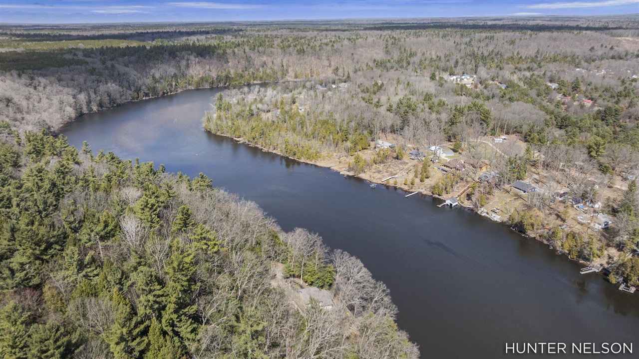 4600 S Teal Lane, Newaygo, MI, 49337-8725