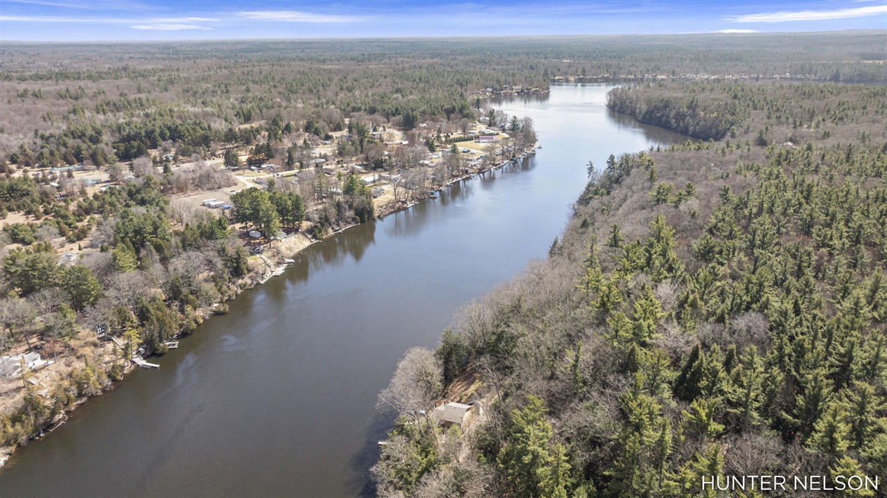 4600 S Teal Lane, Newaygo, MI, 49337-8725