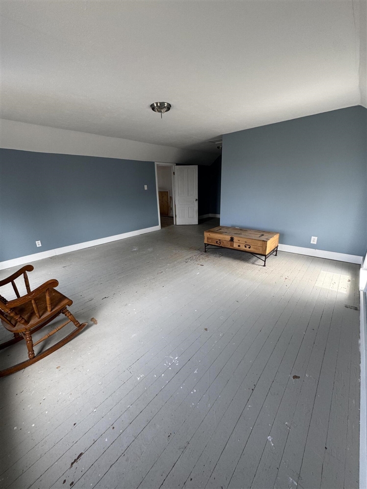 2126 200th Avenue, Reed City, MI, 49677-8044