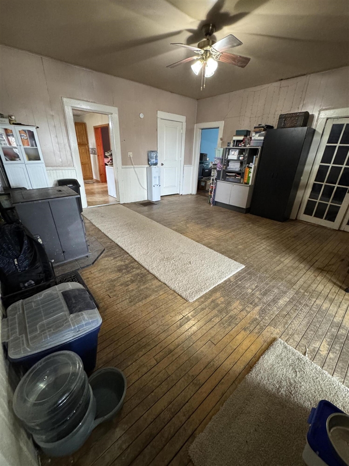 2126 200th Avenue, Reed City, MI, 49677-8044