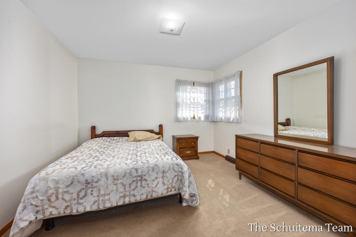 1824 Blandford Avenue, Wyoming, MI, 49519-1234