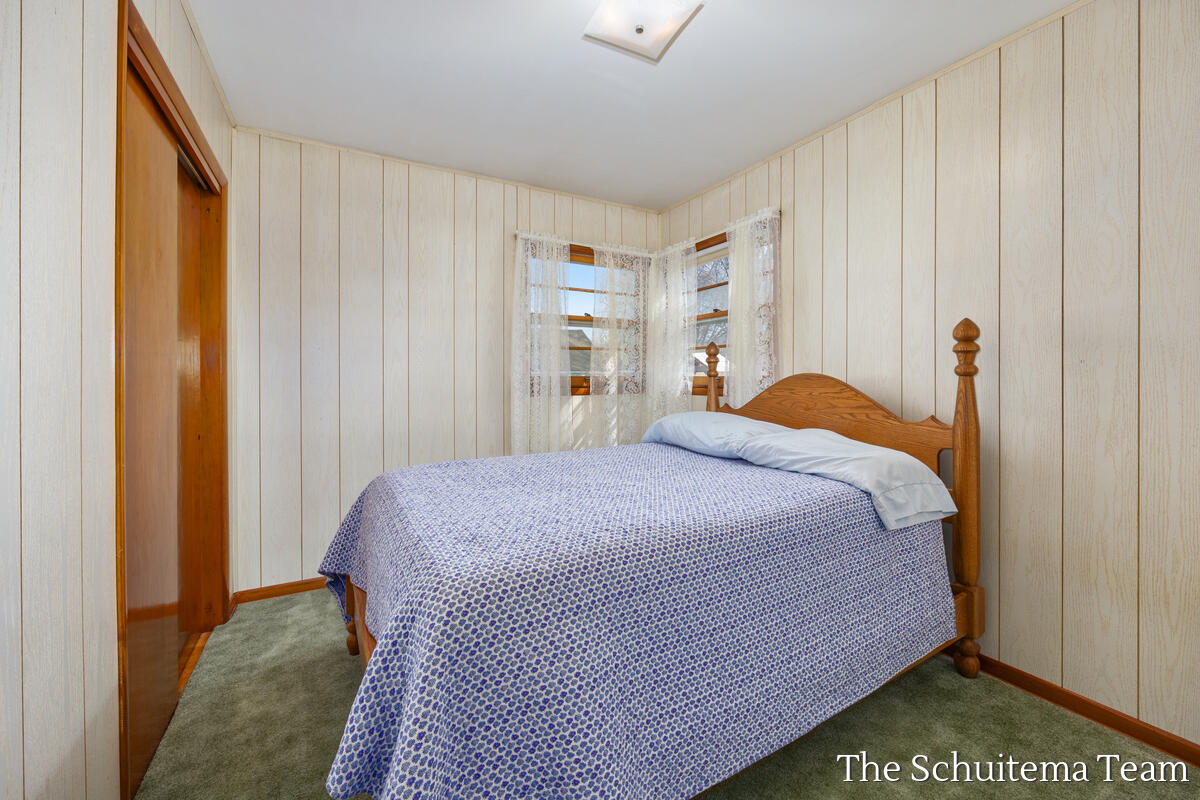 1824 Blandford Avenue, Wyoming, MI, 49519-1234