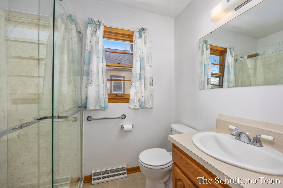 1824 Blandford Avenue, Wyoming, MI, 49519-1234