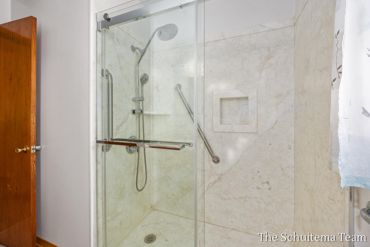 1824 Blandford Avenue, Wyoming, MI, 49519-1234