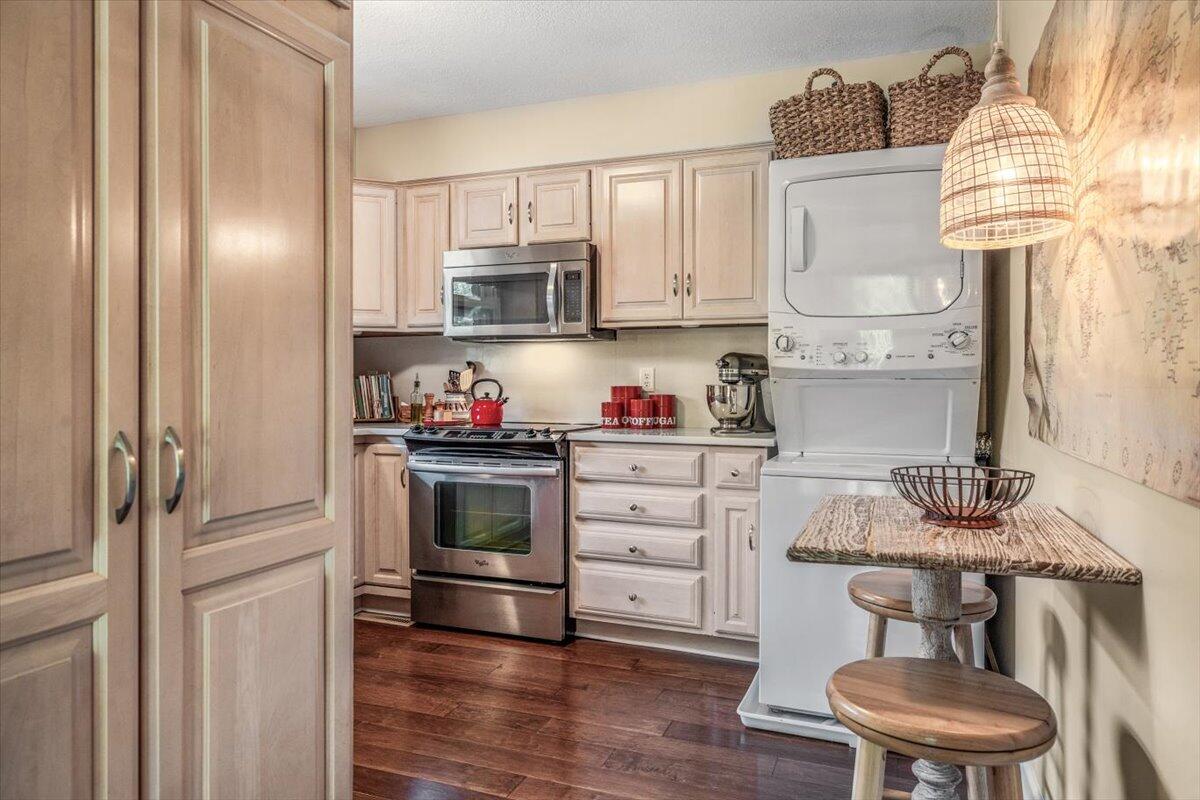 2727 S Lakeshore Drive UNIT&nbsp;G27, Saint Joseph, MI, 49085