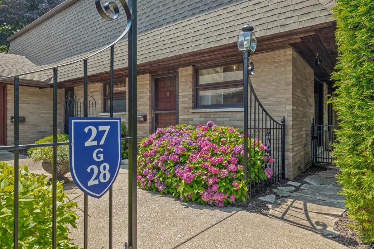 2727 S Lakeshore Drive UNIT&nbsp;G27, Saint Joseph, MI, 49085