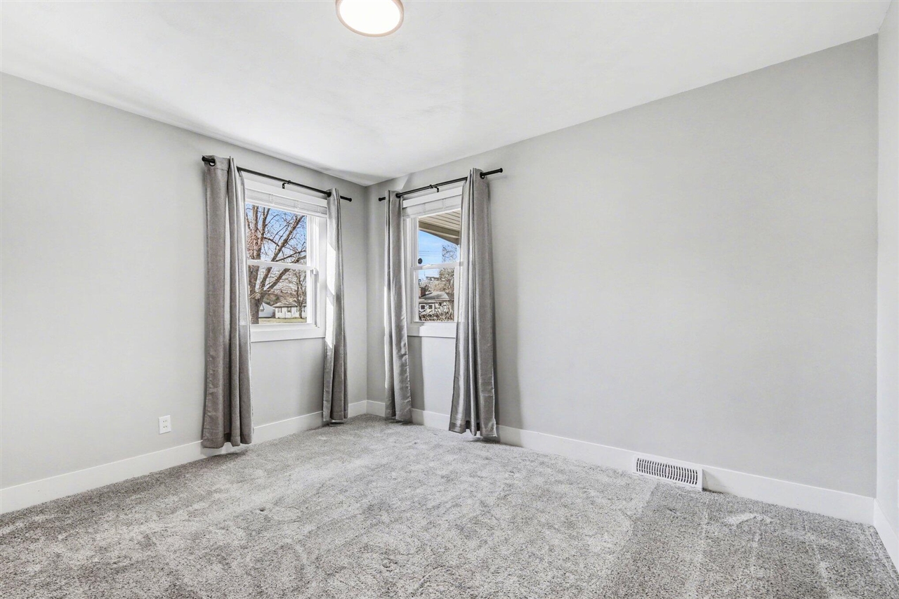 1516 Maderia Avenue, Grand Rapids, MI, 49534-6607