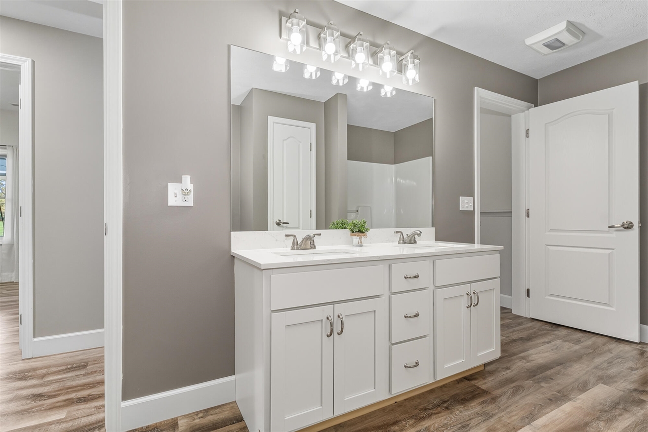 52039 Kern Drive, Three Rivers, MI, 49093