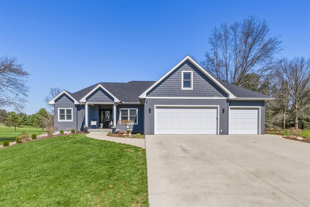 52039 Kern Drive, Three Rivers, MI, 49093