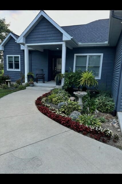 52039 Kern Drive, Three Rivers, MI, 49093