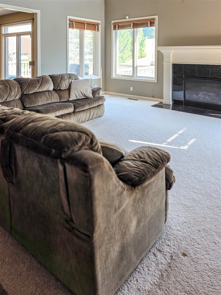 1053 Autumnview Court, Rochester, MI, 48307-6059