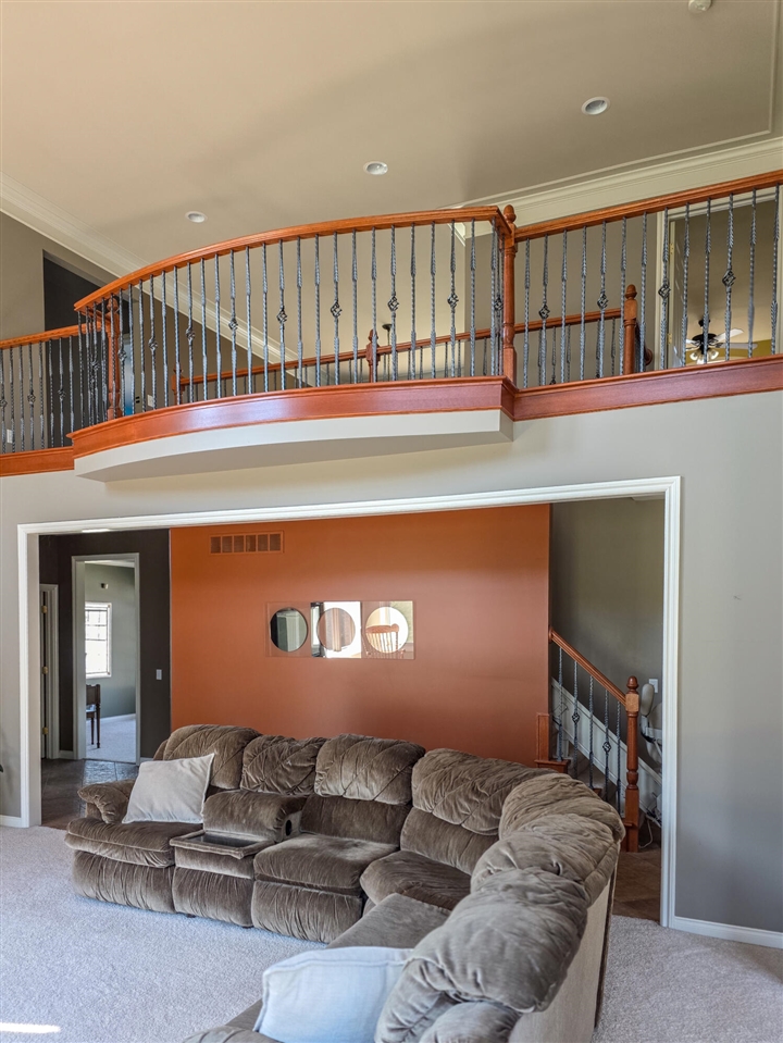 1053 Autumnview Court, Rochester, MI, 48307-6059