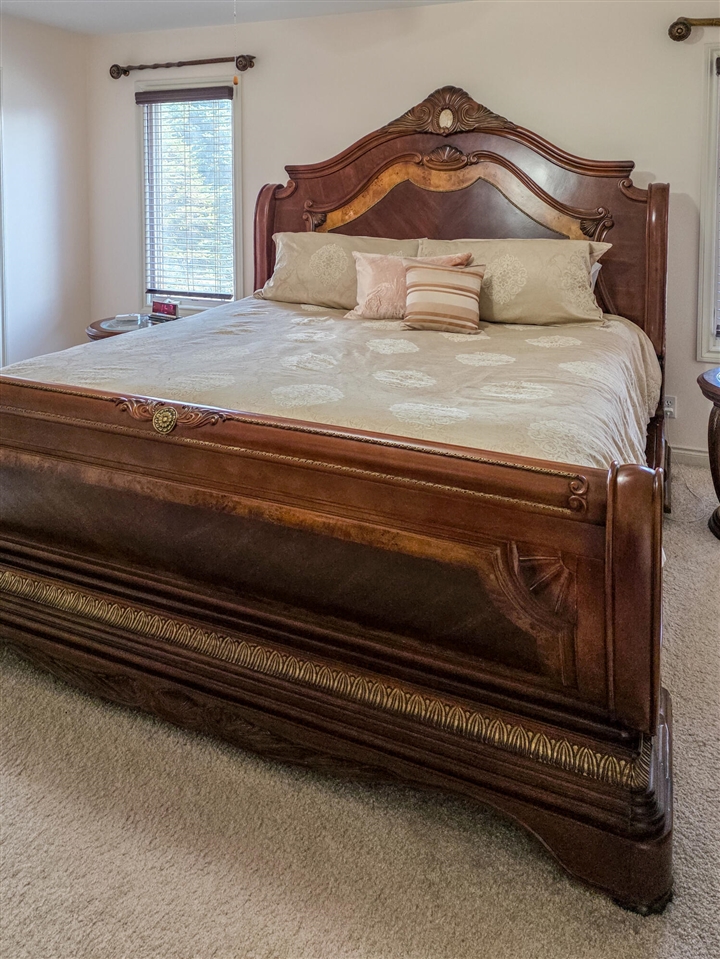 1053 Autumnview Court, Rochester, MI, 48307-6059