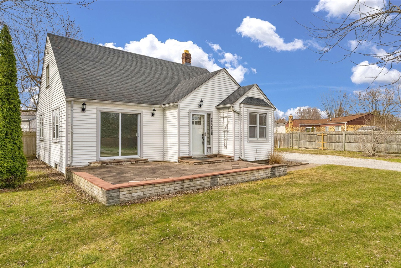 27340 Telstar Street, Chesterfield, MI, 48051-3142