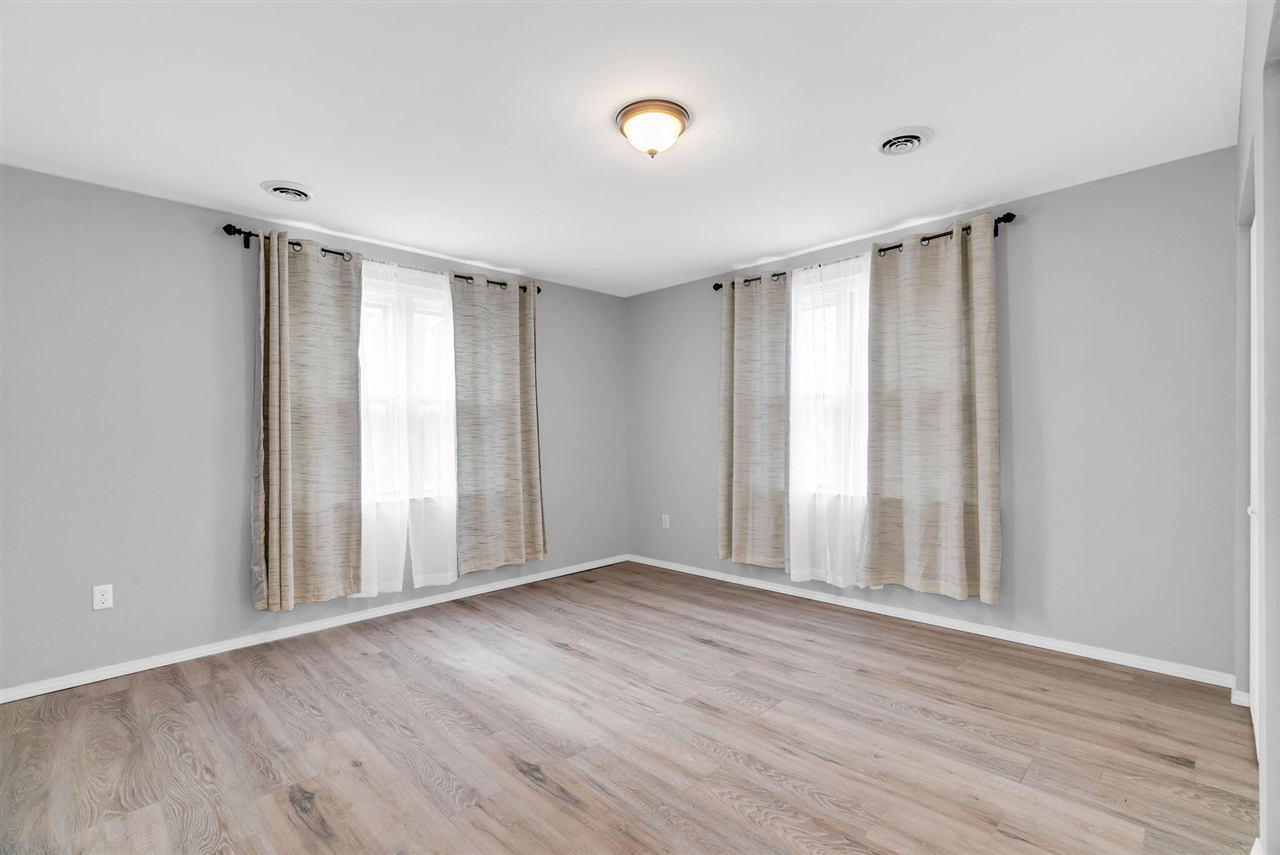 27340 Telstar Street, Chesterfield, MI, 48051-3142