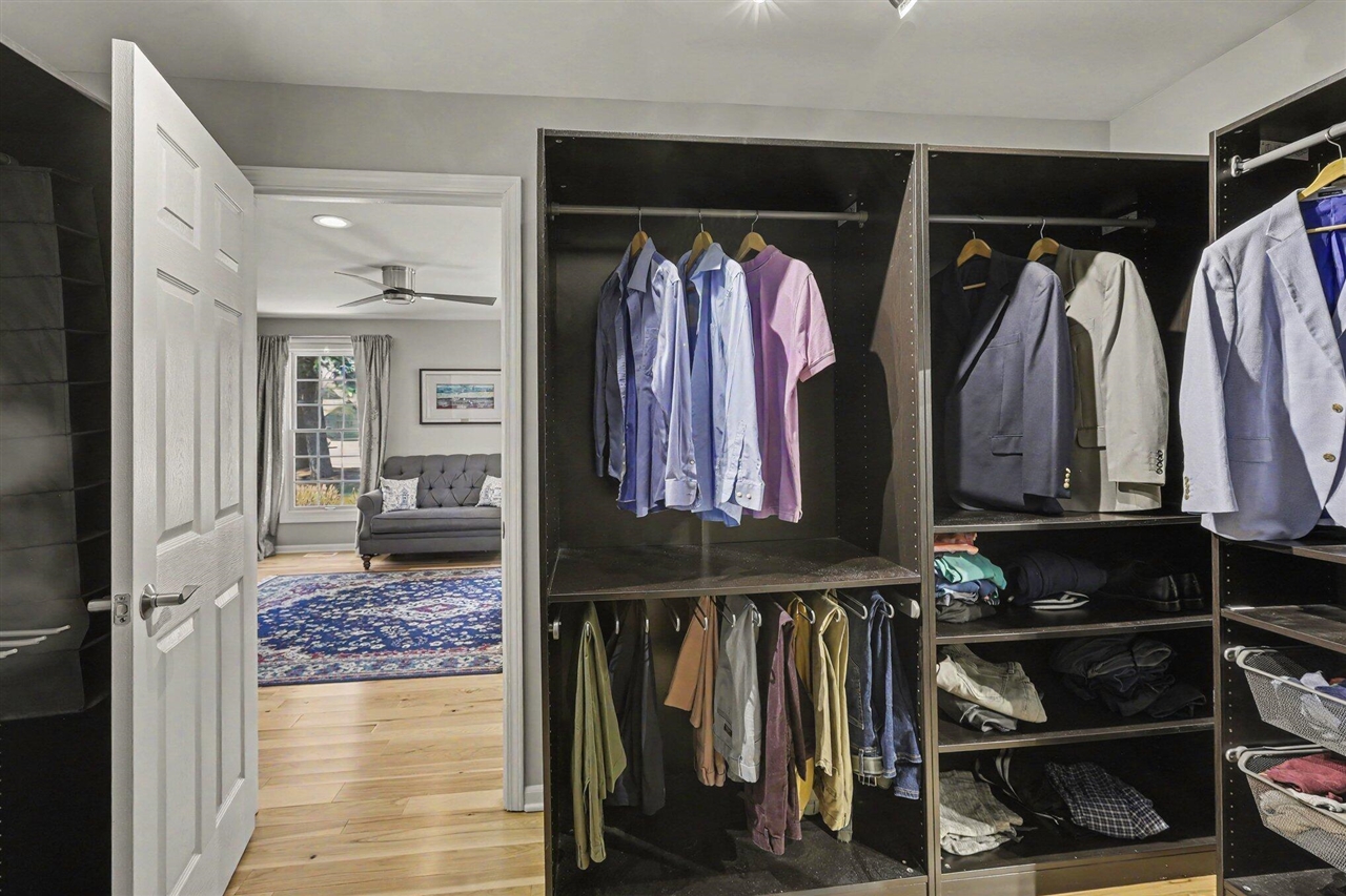 5589 Tanglewood Drive, Ann Arbor, MI, 48105-9549