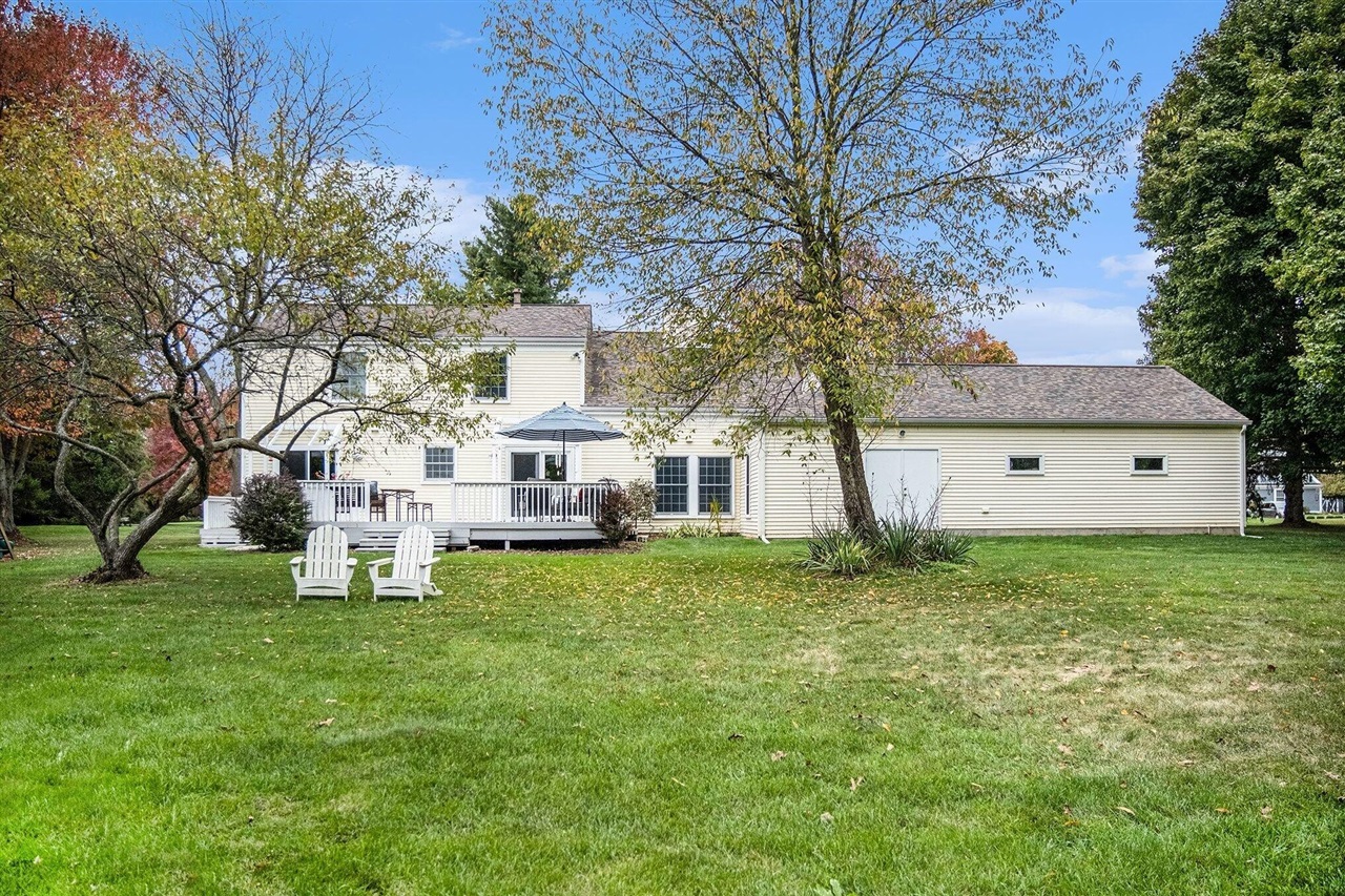 5589 Tanglewood Drive, Ann Arbor, MI, 48105-9549