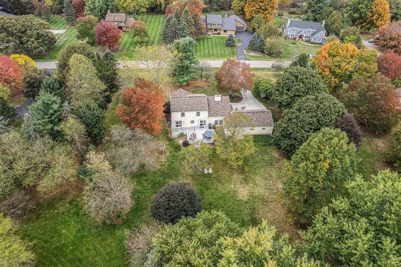 5589 Tanglewood Drive, Ann Arbor, MI, 48105-9549