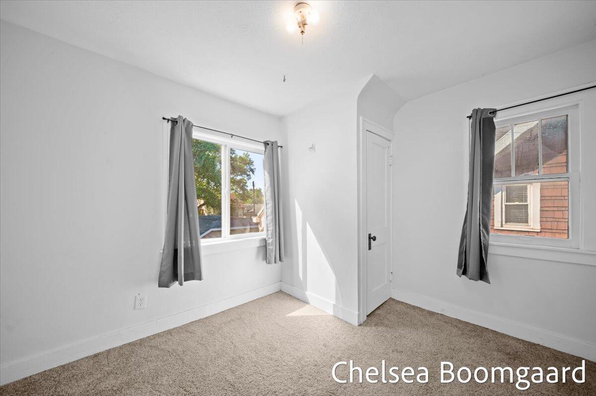 22 Elmwood Street, Grand Rapids, MI, 49505