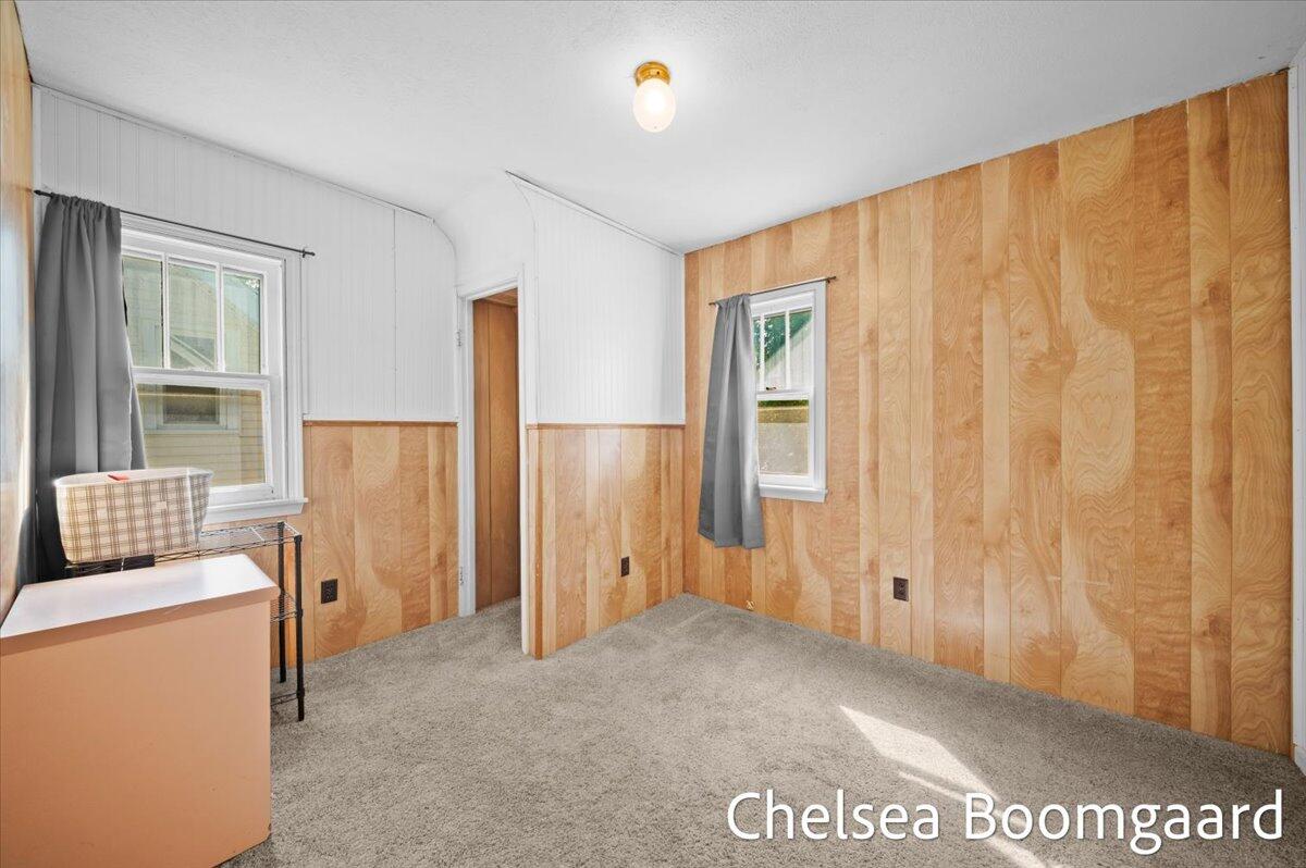 22 Elmwood Street, Grand Rapids, MI, 49505