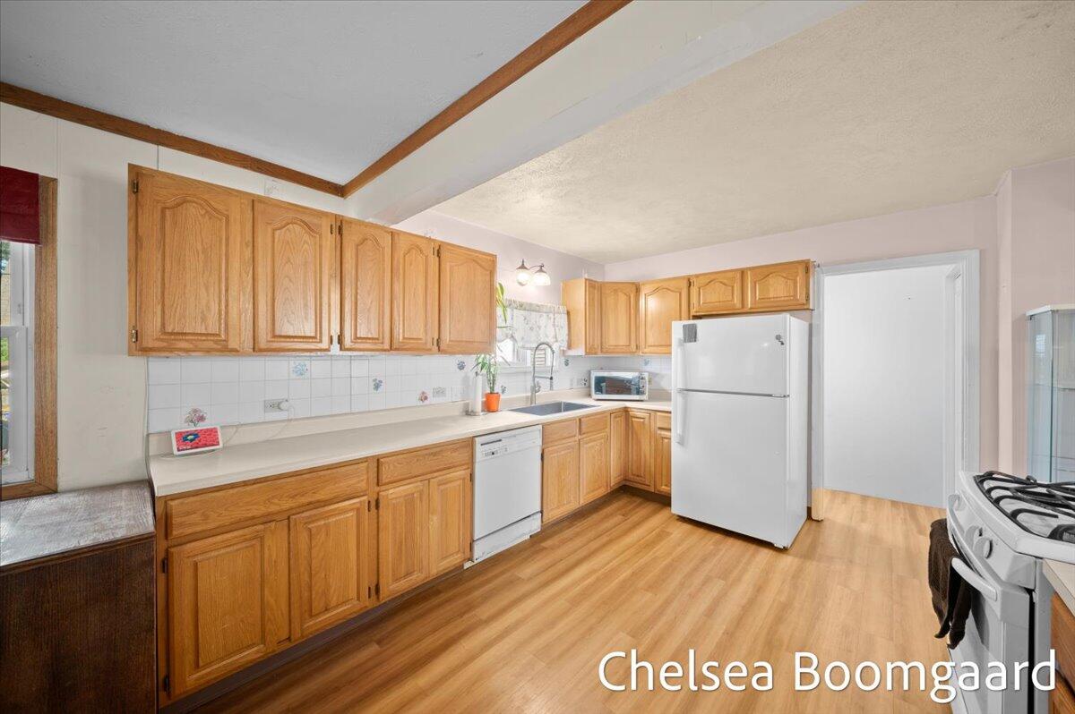 22 Elmwood Street, Grand Rapids, MI, 49505