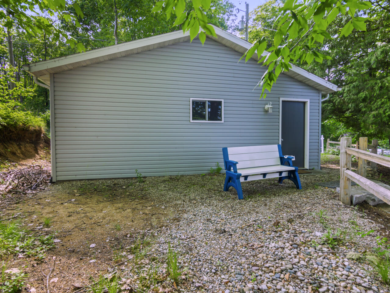 19116 Kenny Drive, Big Rapids, MI, 49307-9384