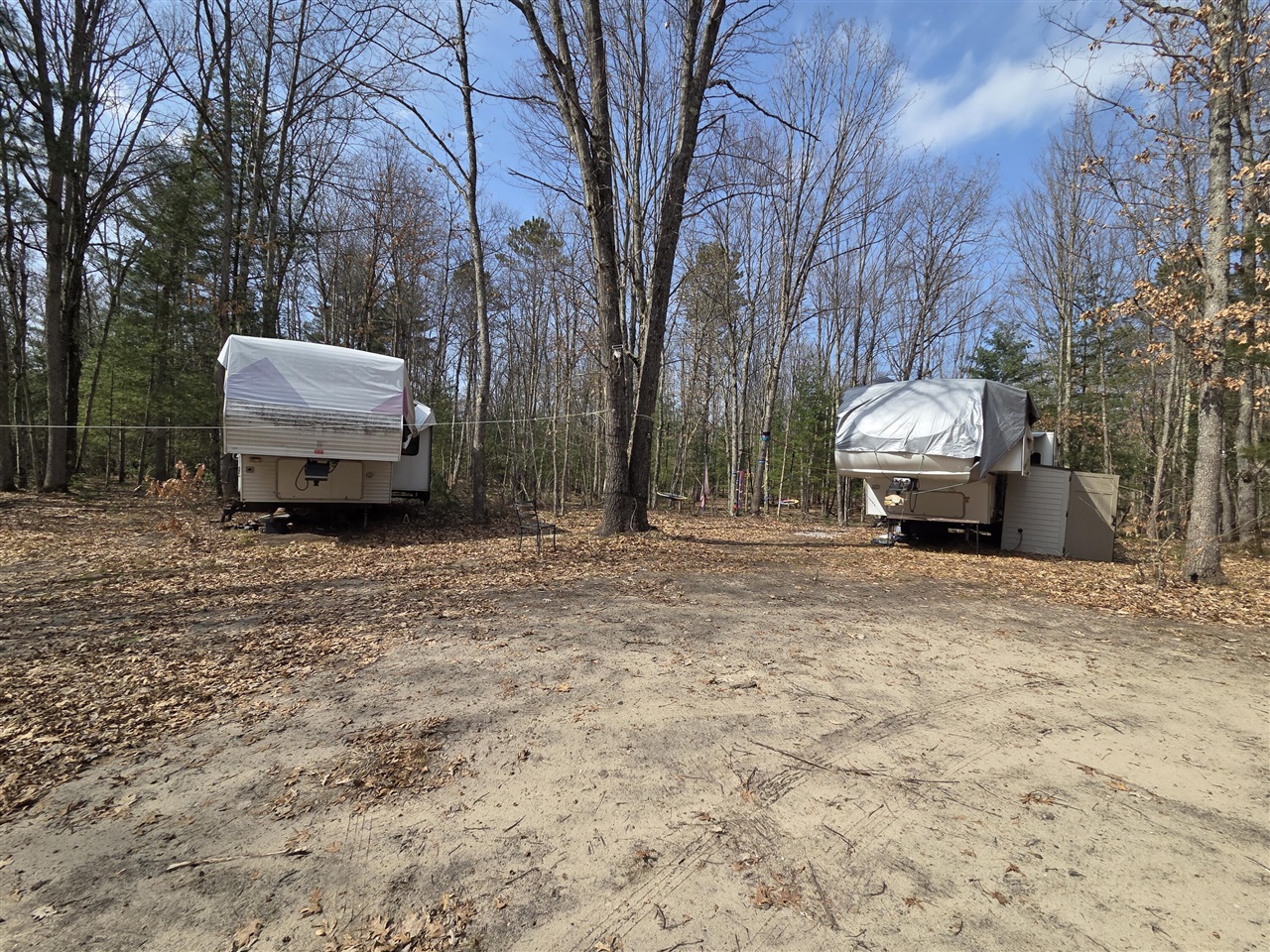 00 6 Mile Road, Irons, MI, 49644