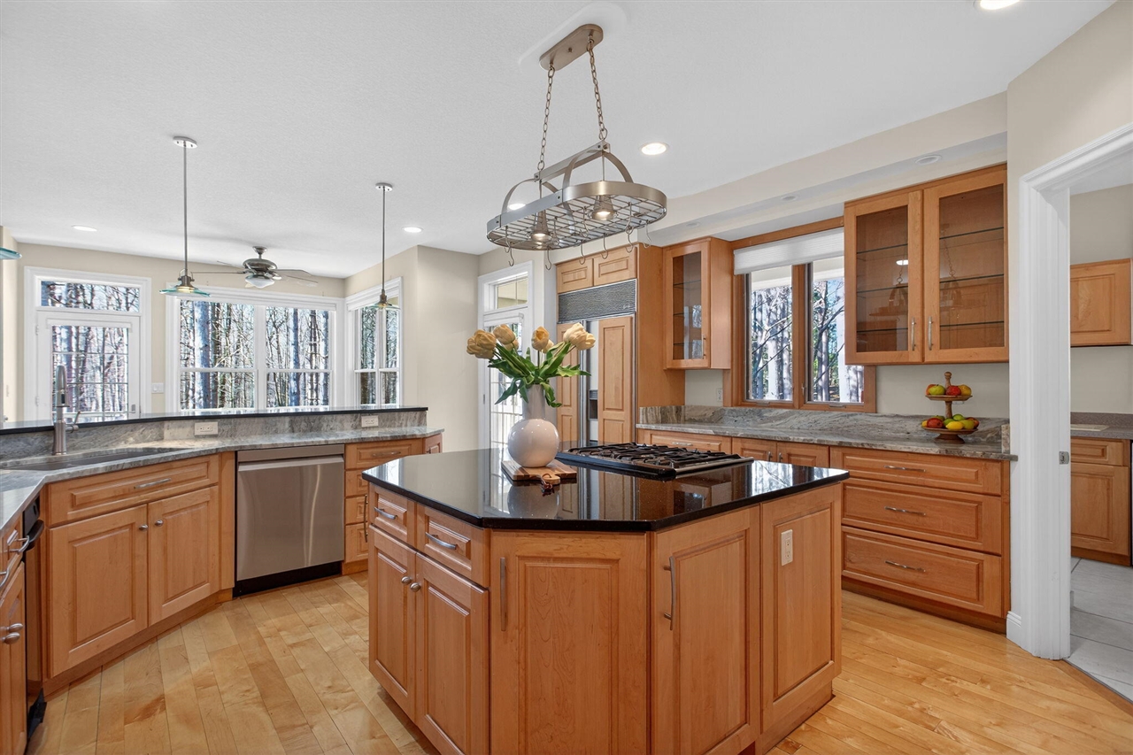 7176 Sanctuary Drive, Jackson, MI, 49201-7652
