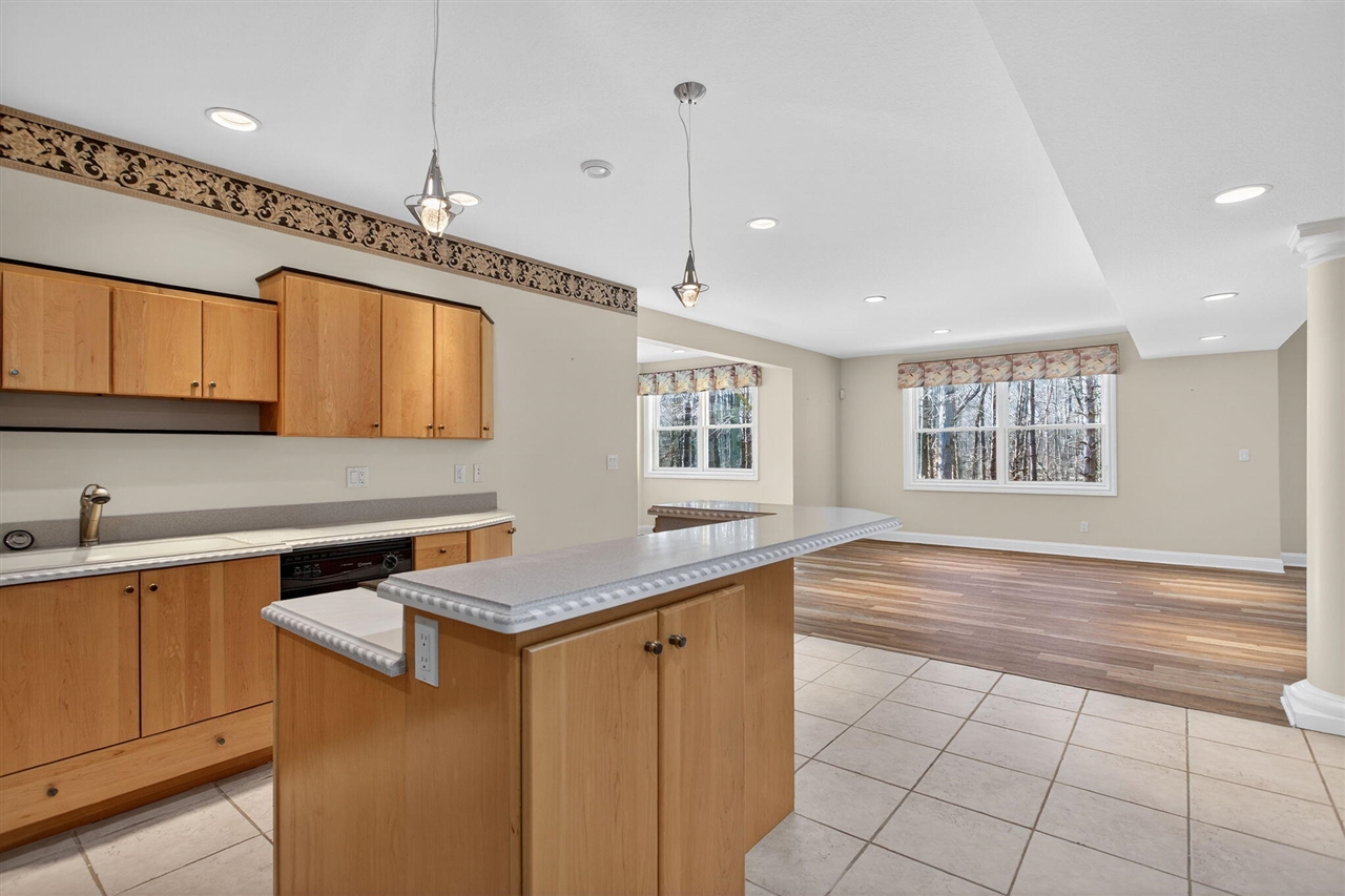 7176 Sanctuary Drive, Jackson, MI, 49201-7652