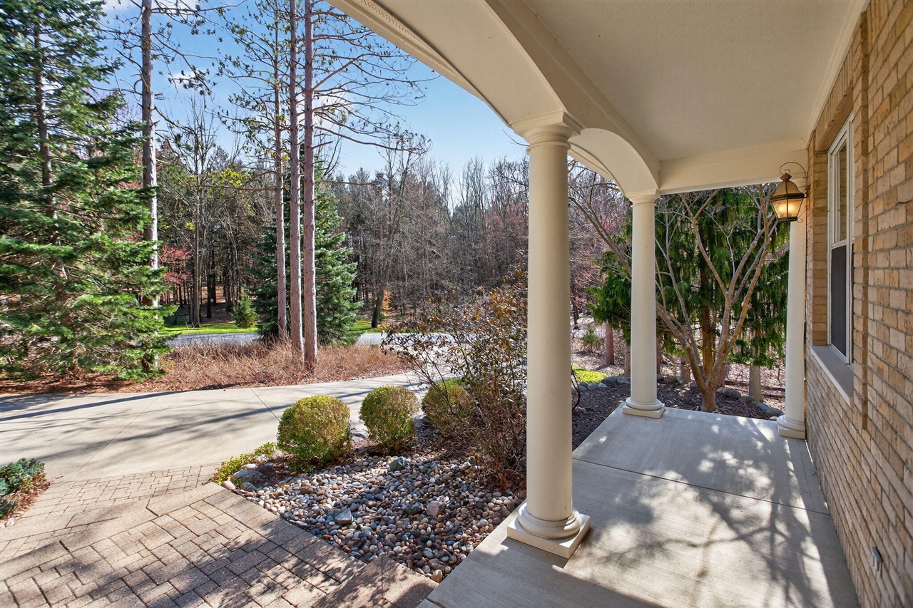7176 Sanctuary Drive, Jackson, MI, 49201-7652
