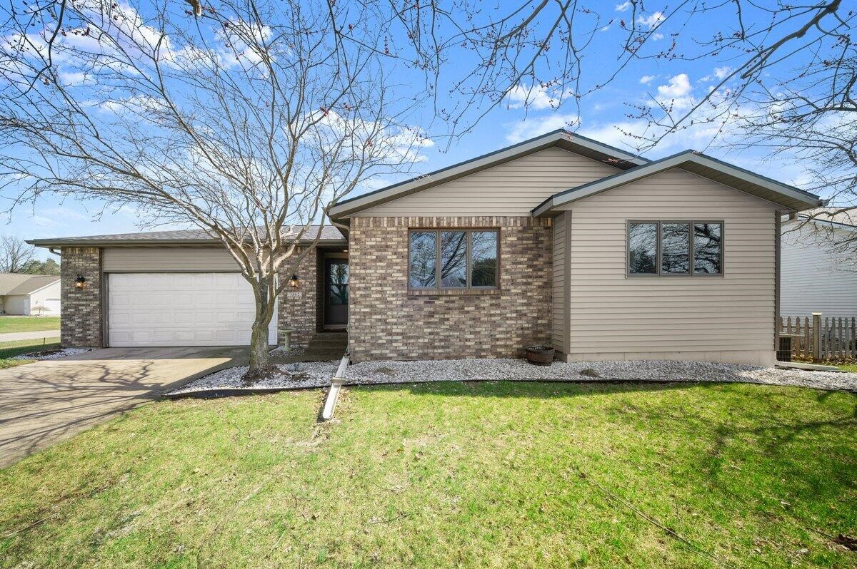 2714 Rochester Road, Royal Oak, MI, 48073 3639