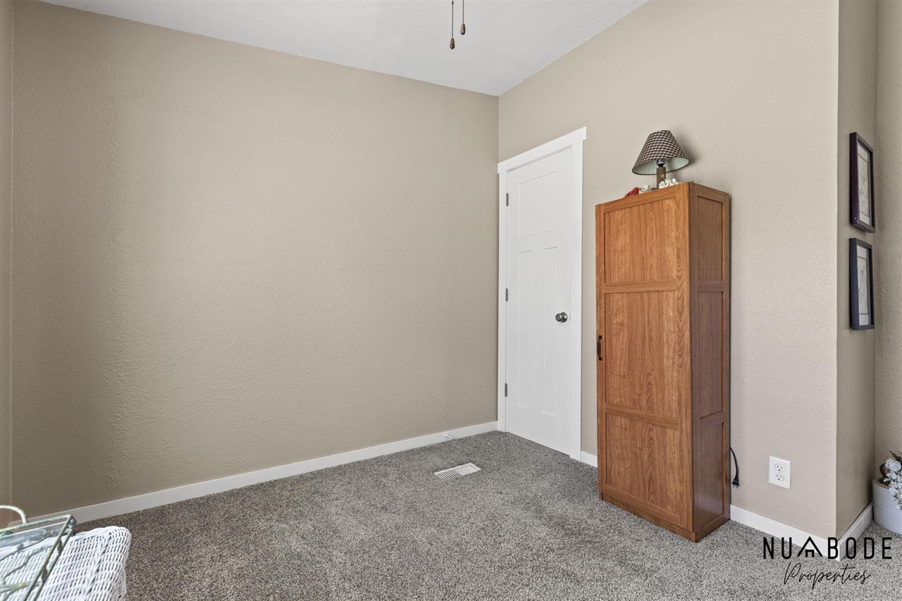 8120 Cheyenne Drive, Howard City, MI, 49329-9368