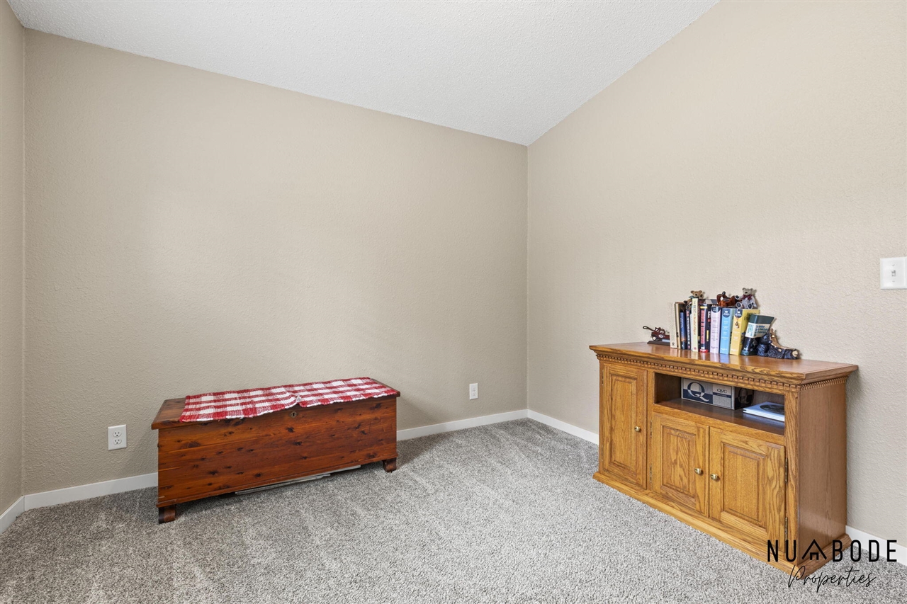 8120 Cheyenne Drive, Howard City, MI, 49329-9368