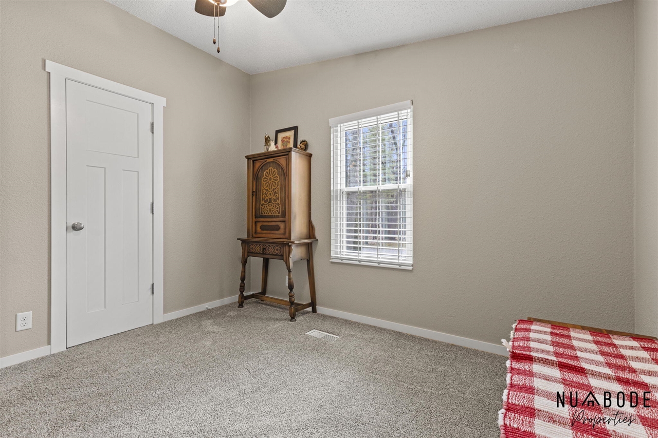 8120 Cheyenne Drive, Howard City, MI, 49329-9368