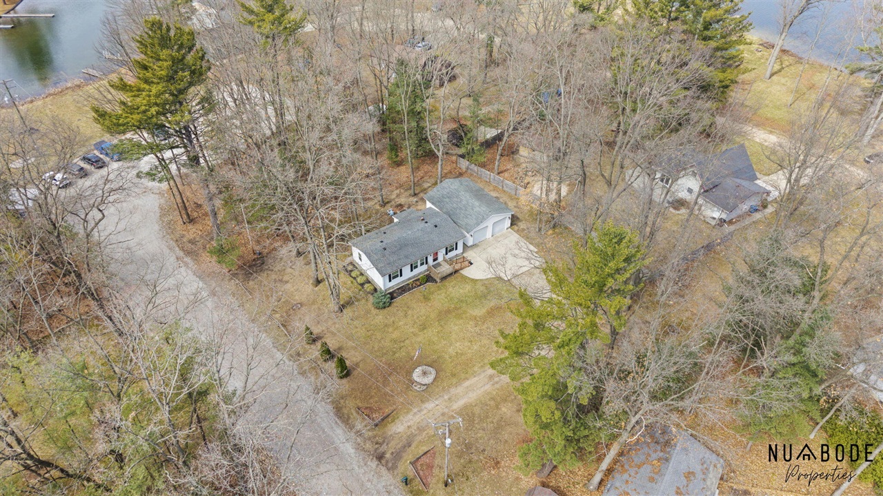 8120 Cheyenne Drive, Howard City, MI, 49329-9368