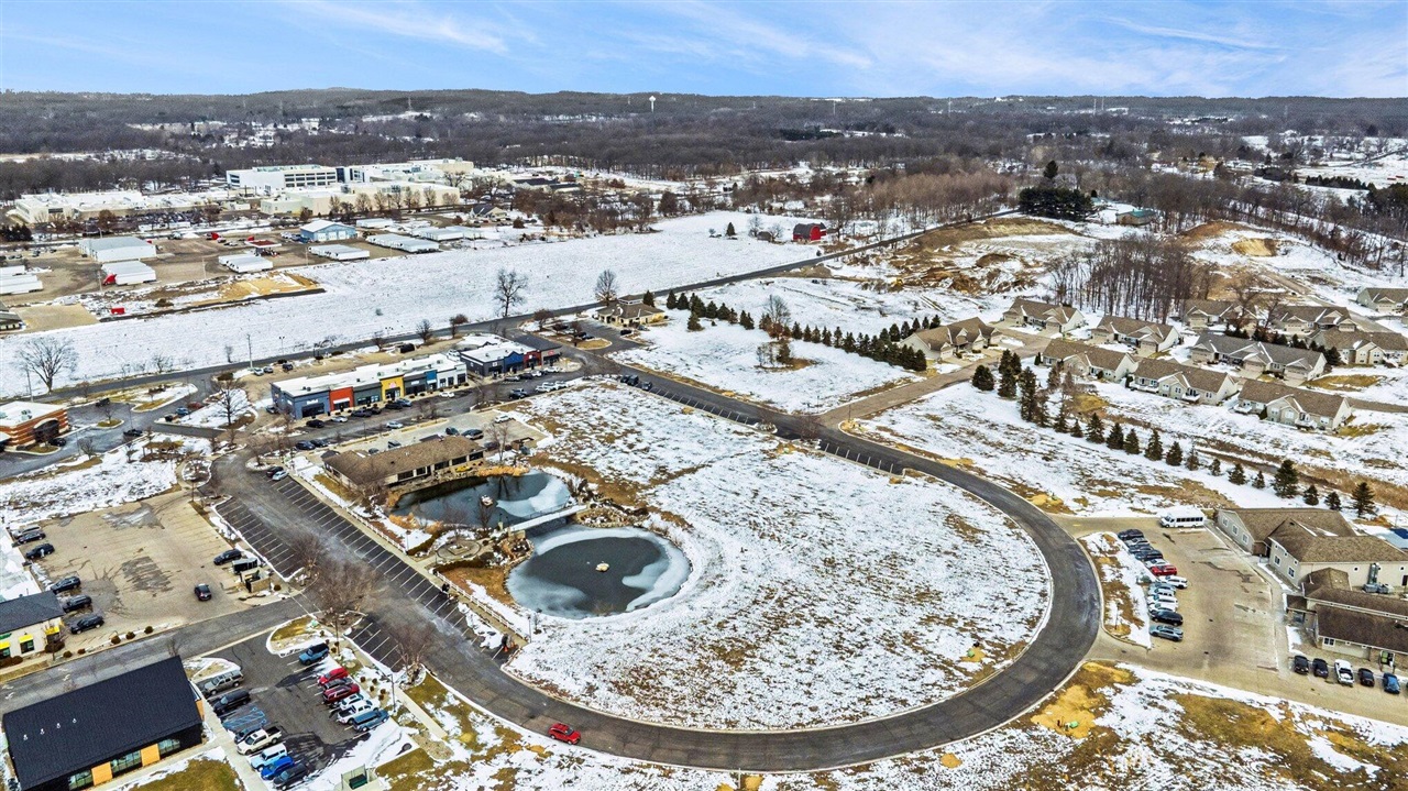 56350 Village Center Circle, Mattawan, MI, 49071-8370